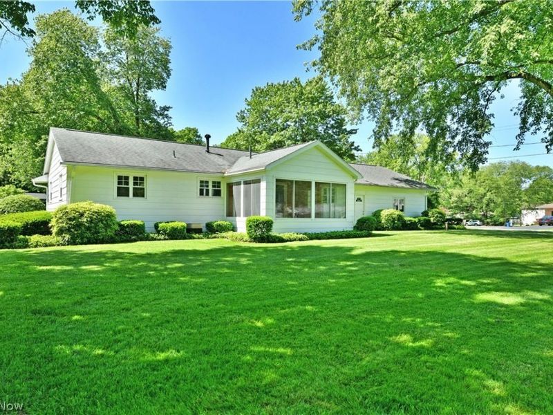 4975 Maple Drive, Vienna, OH 44473 Photo 48