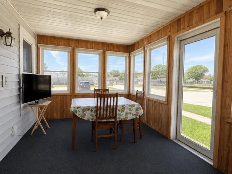 515 W Fifth Street, Port Clinton, OH 43452 Photo 14