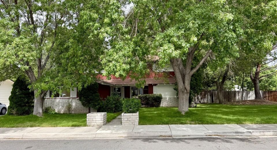 4290 Garlan Lane, Reno, NV 89509 Photo