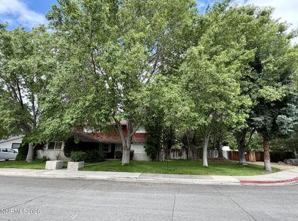 4290 Garlan Lane, Reno, NV 89509 Photo