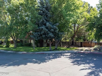 4290 Garlan Lane, Reno, NV 89509 Photo