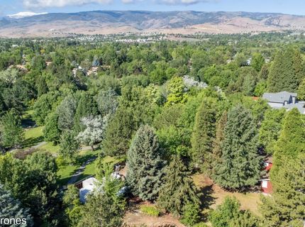 4290 Garlan Lane, Reno, NV 89509 Photo