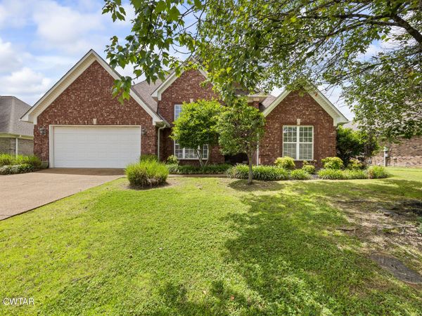30 Isaac Street, Jackson, TN 38305