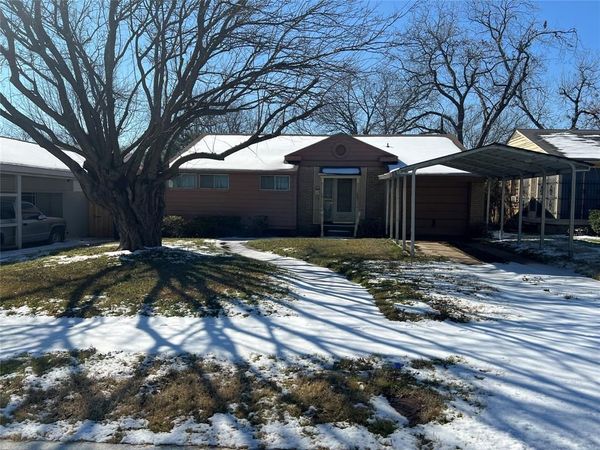 2641 Almeda Drive , Dallas, TX 75216