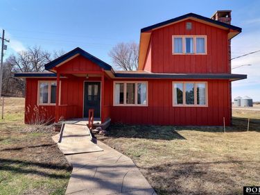 2958 County Road 25, Morse Bluff, NE 68648