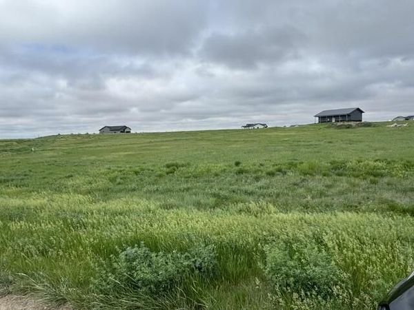 20426 Augusta Road, Pierre, SD 57501