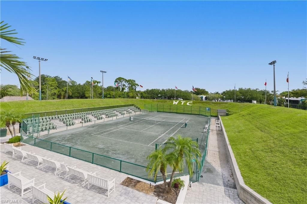 4718 Via Carmen, Naples, FL 34105 Photo