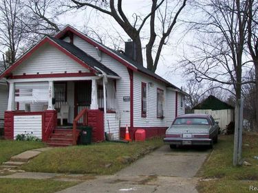 109 E Bishop Avenue, Flint, MI 48505
