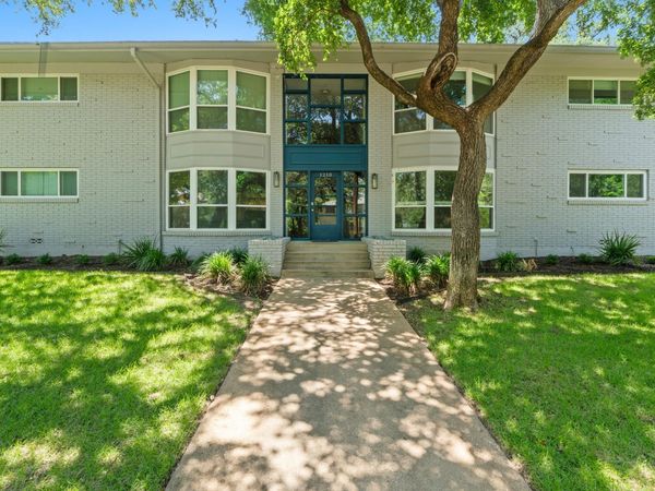 1210 Windsor RD, Unit 220, Austin, TX 78703