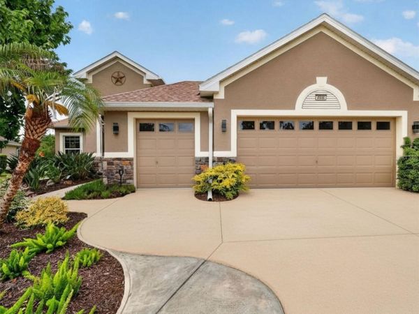 2003 BAYSIDE AVENUE , MOUNT DORA, FL 32757
