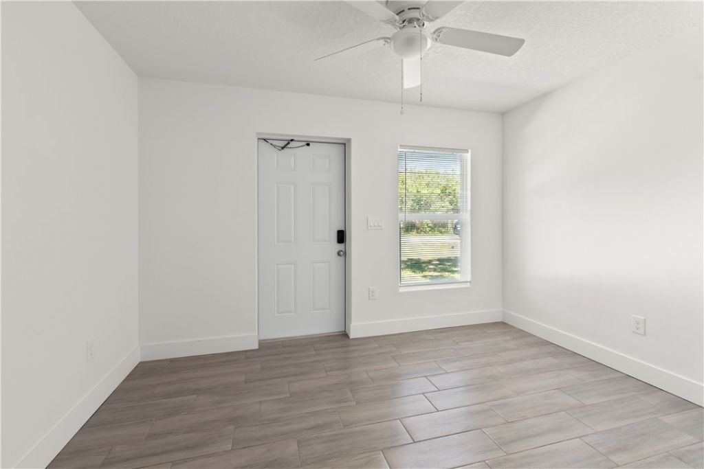 4576 30th Avenue, Vero Beach, FL 32967 Photo