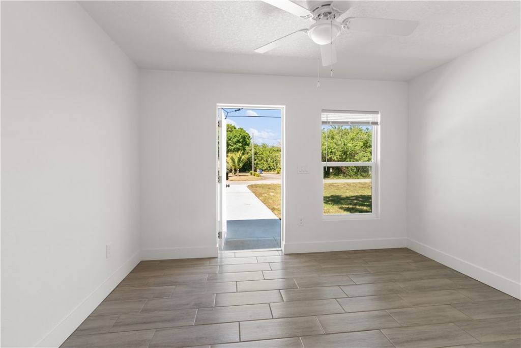 4576 30th Avenue, Vero Beach, FL 32967 Photo