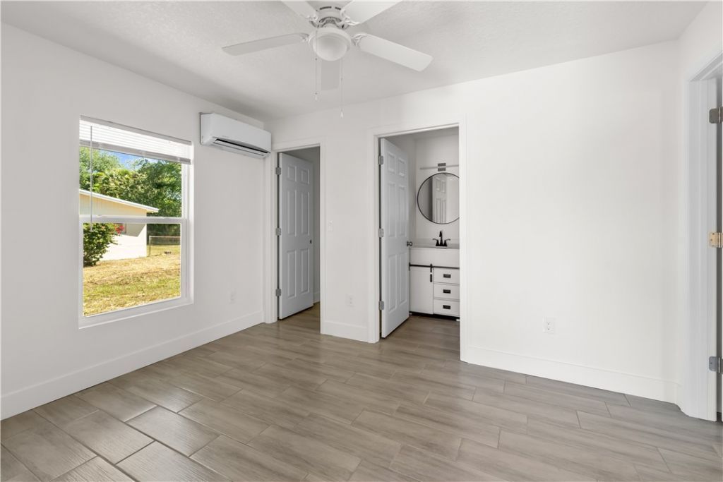 4576 30th Avenue, Vero Beach, FL 32967 Photo