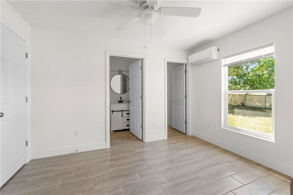 4576 30th Avenue, Vero Beach, FL 32967 Photo