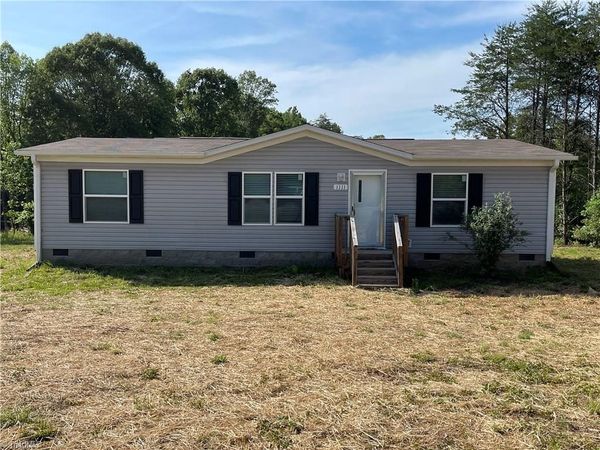 1111 Fulp Road , Walnut Cove, NC 27052