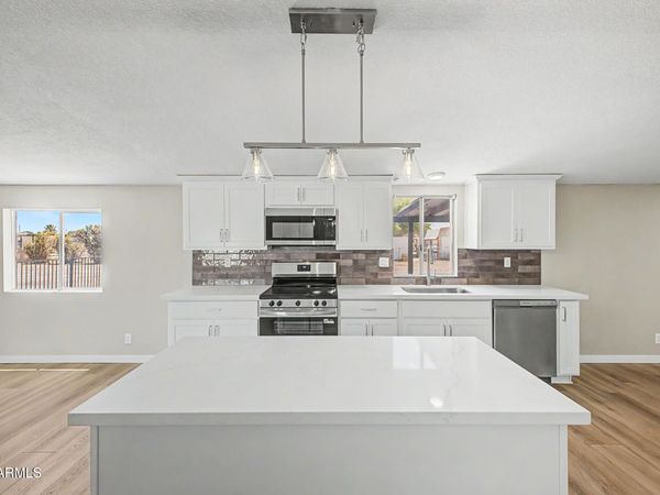 24805 N 115TH Avenue, Sun City, AZ 85373