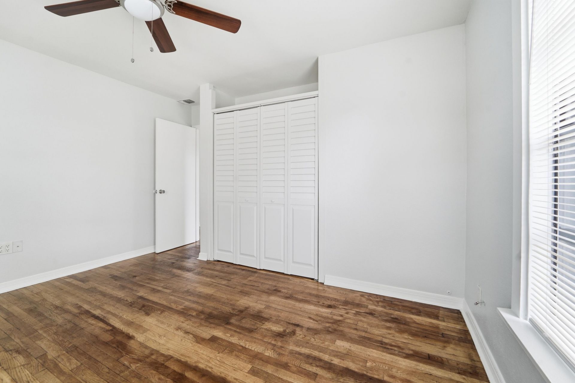 5000 Lake Avenue, West Palm Beach, FL 33405 Photo