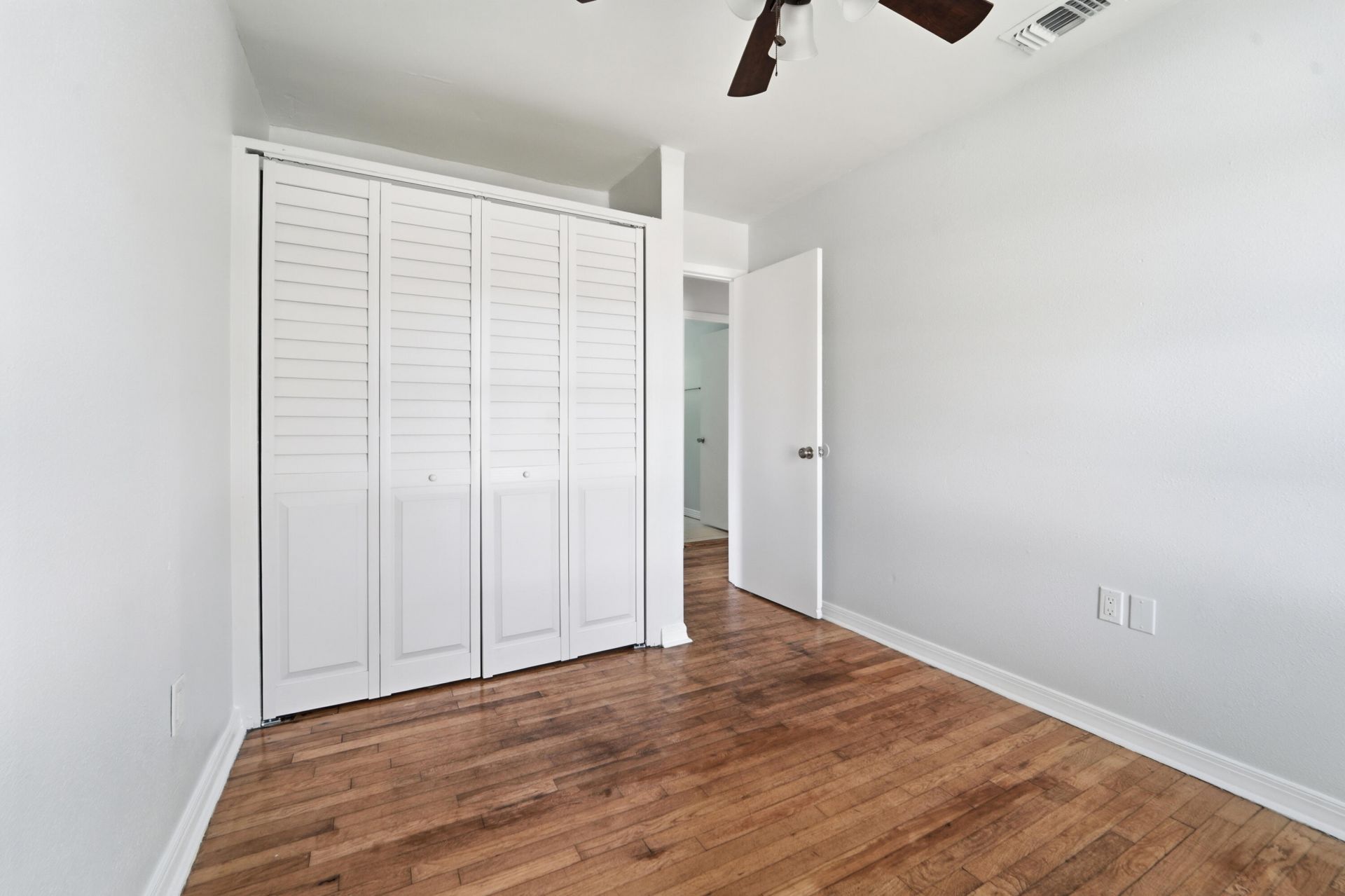 5000 Lake Avenue, West Palm Beach, FL 33405 Photo