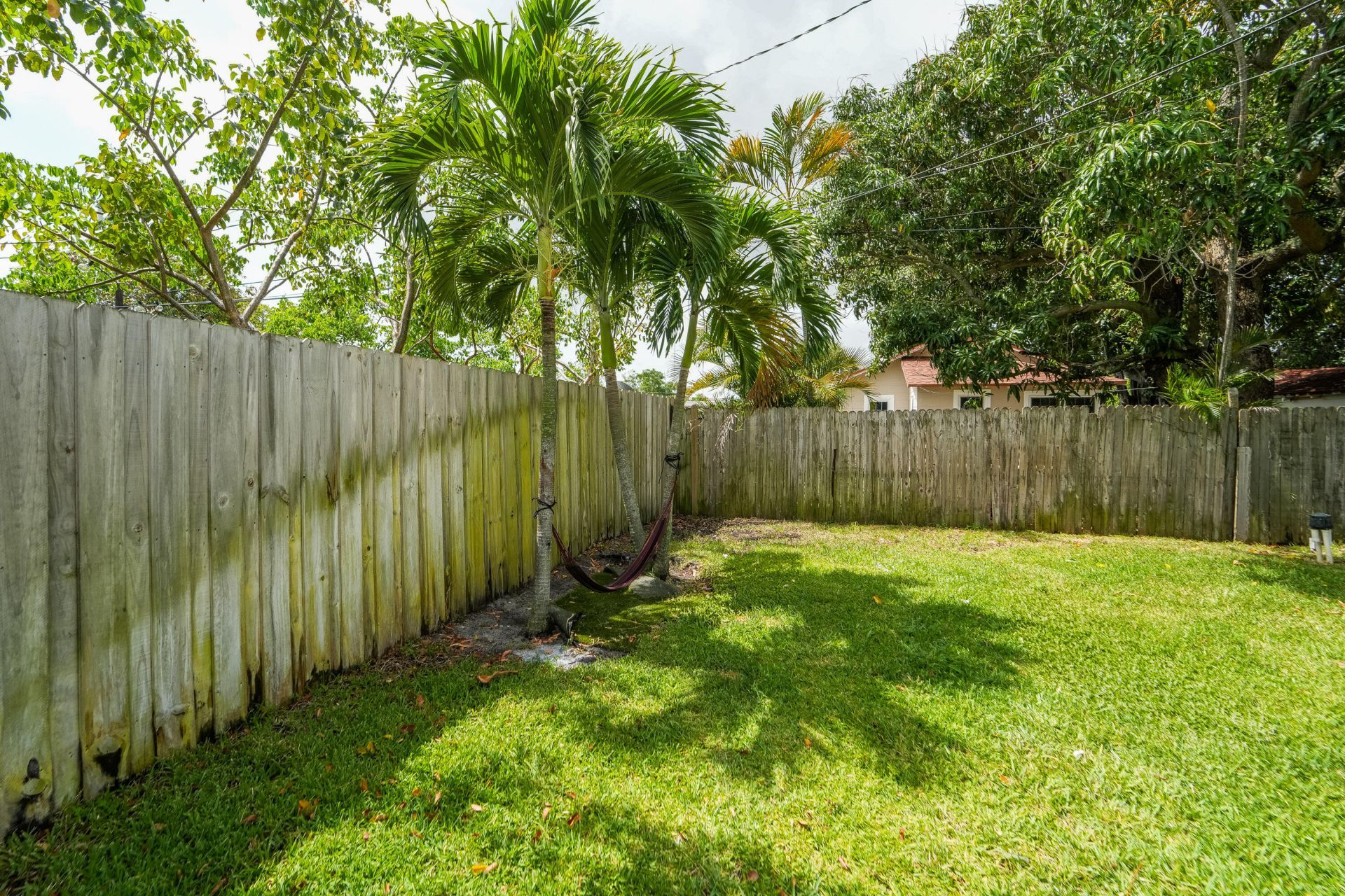 5000 Lake Avenue, West Palm Beach, FL 33405 Photo