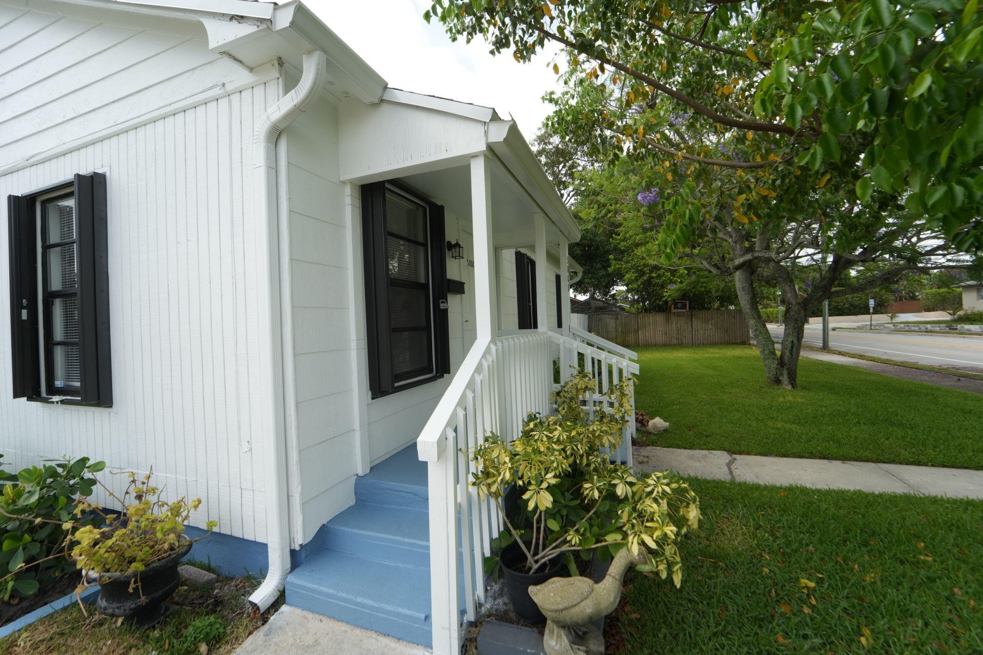 5000 Lake Avenue, West Palm Beach, FL 33405 Photo
