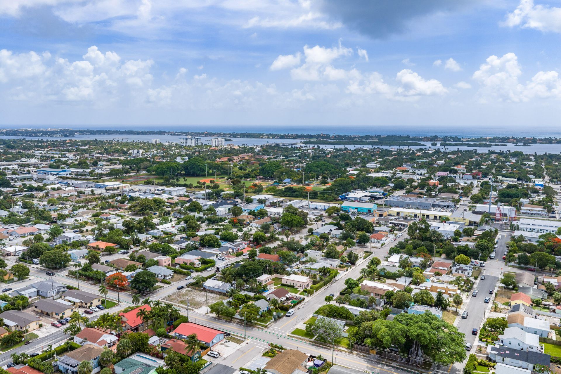 5000 Lake Avenue, West Palm Beach, FL 33405 Photo