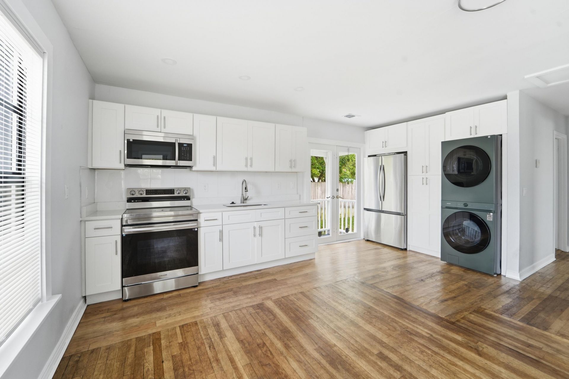5000 Lake Avenue, West Palm Beach, FL 33405 Photo
