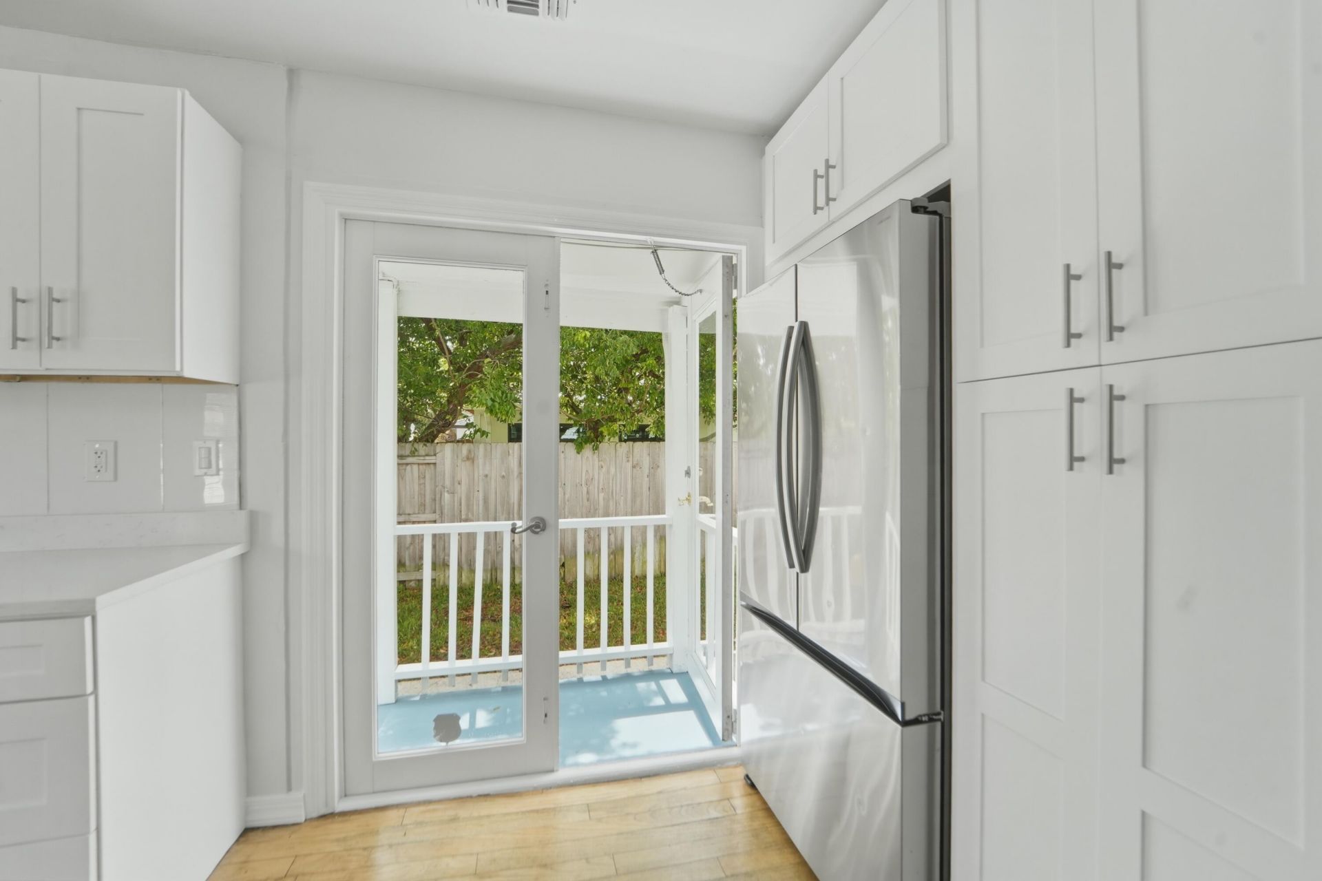5000 Lake Avenue, West Palm Beach, FL 33405 Photo