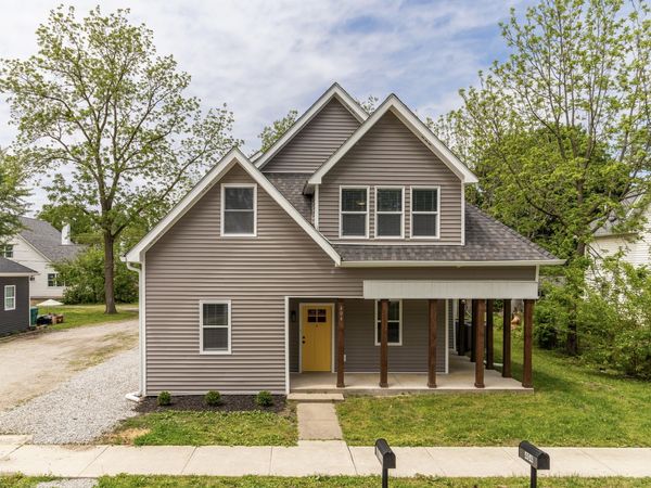 404 S Main Street , Whitestown, IN 46075