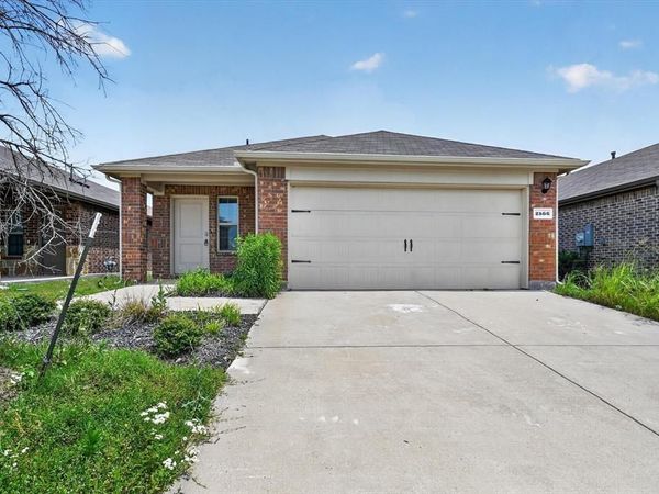 2566 Russell Street, Crandall, TX 75114