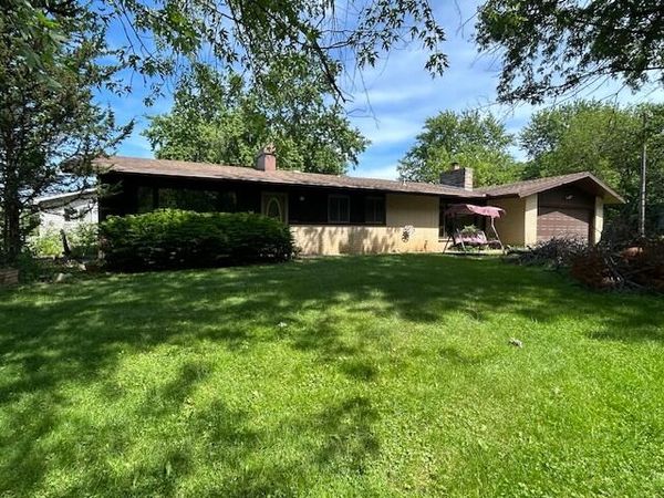 12109 White Oak Drive , Crown Point, IN 46307