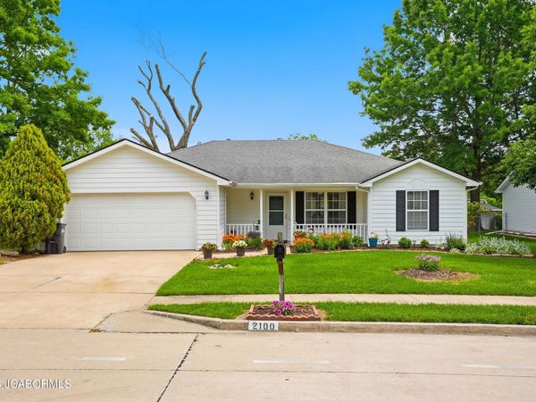 2100 OSAGE DRIVE, Columbia, MO 65202