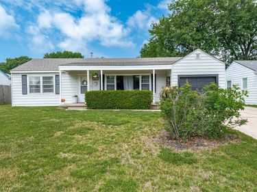 1713 S Drollinger, Wichita, KS 67218