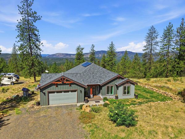 6607 Stony Way, Nine Mile Falls, WA 99027