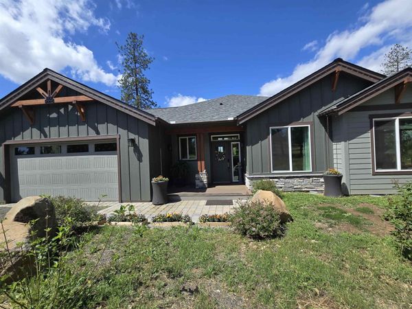 6607 Stony Way, Nine Mile Falls, WA 99027