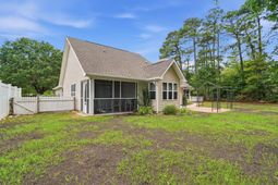 106 Sharon Ct. photo 4