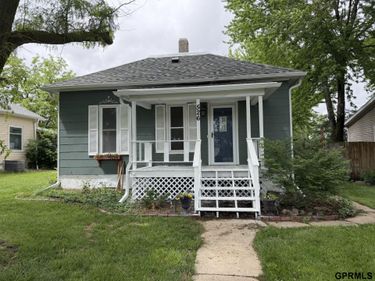 526 F Street, Geneva, NE 68361