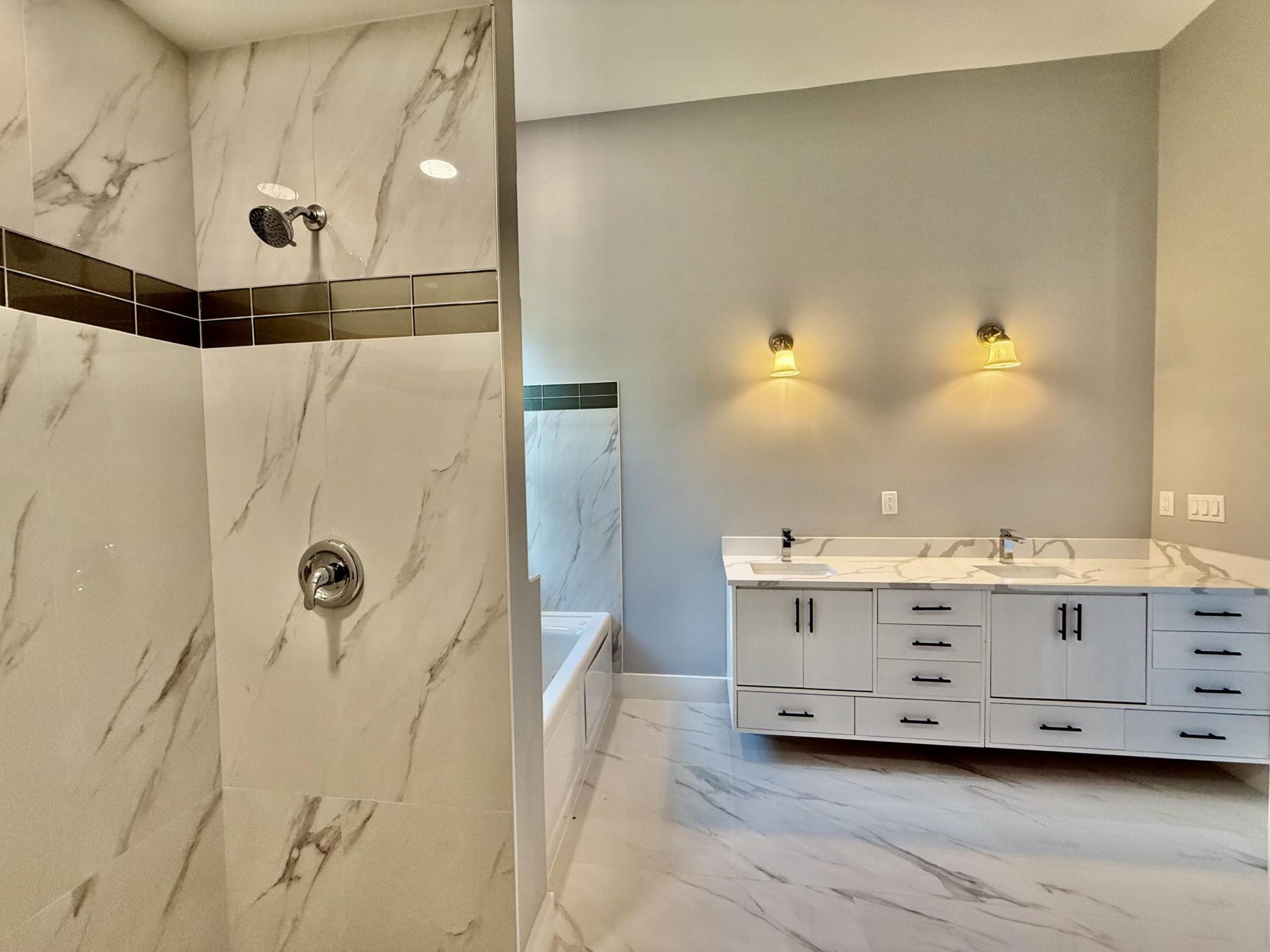 675 NE Moss Rose Place, Port Saint Lucie, FL 34983 Photo
