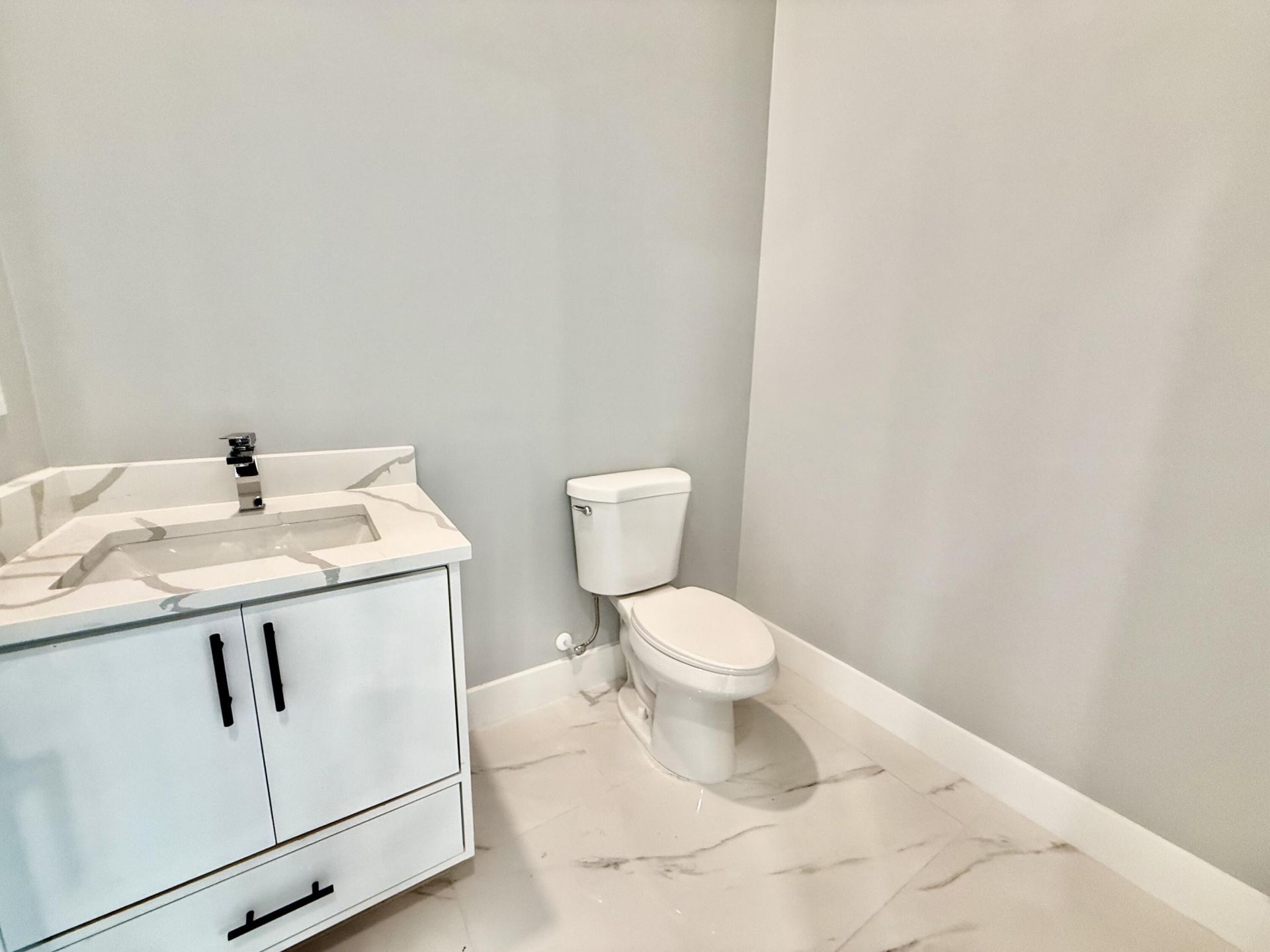 675 NE Moss Rose Place, Port Saint Lucie, FL 34983 Photo