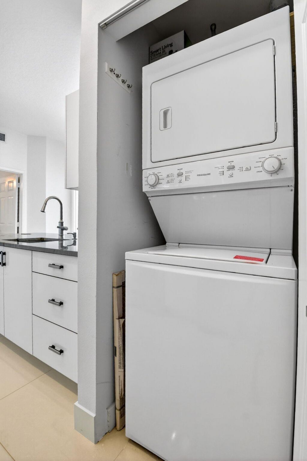 100 NE 6th Street, Unit Ph4, Boynton Beach, FL 33435 Photo