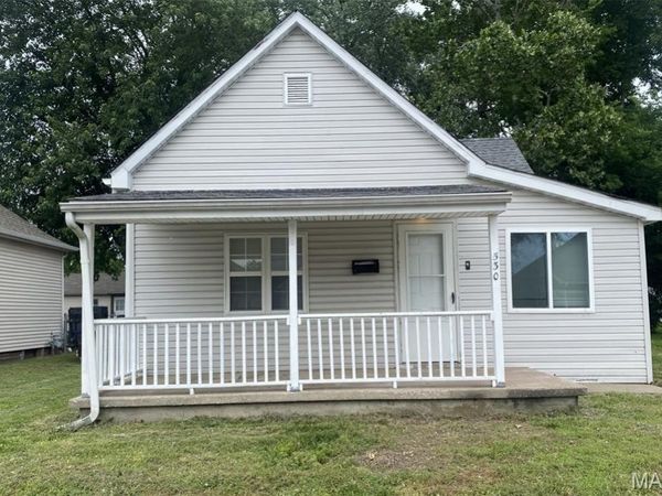 530 Broadway , East Alton, IL 62024