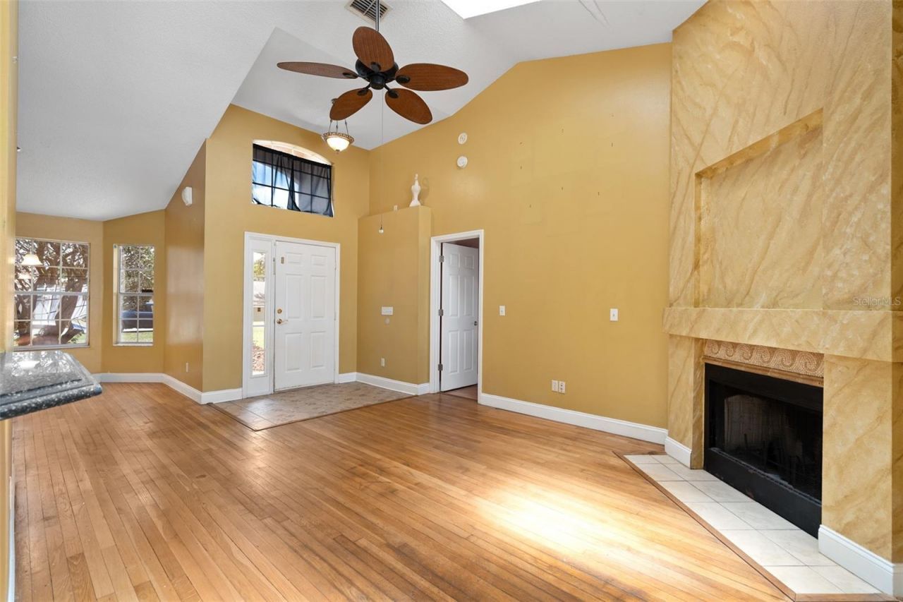 137 Madrona Drive , Eustis, FL 32726 Photo