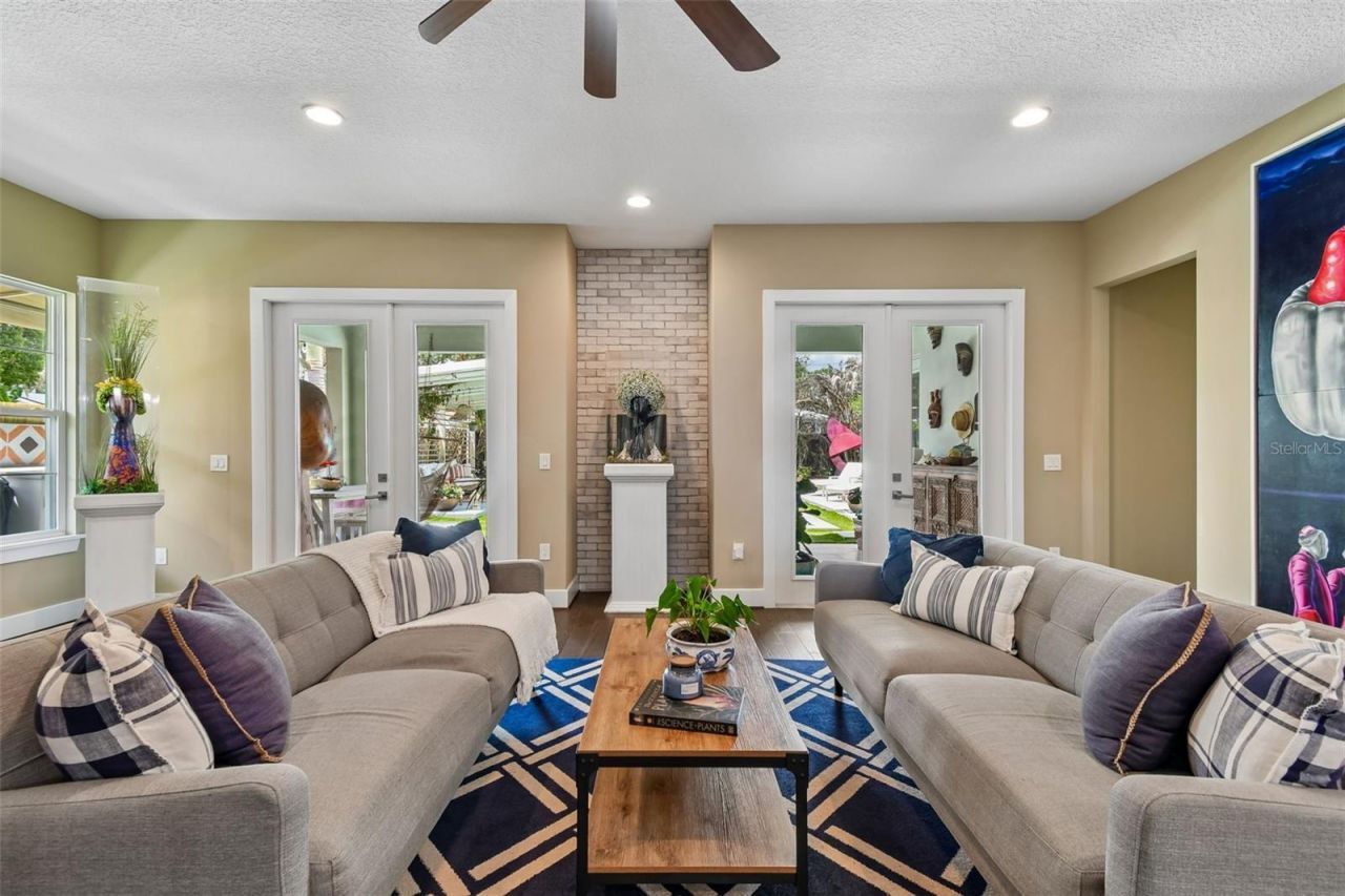 2107 Hargill Drive , Orlando, FL 32806 Photo