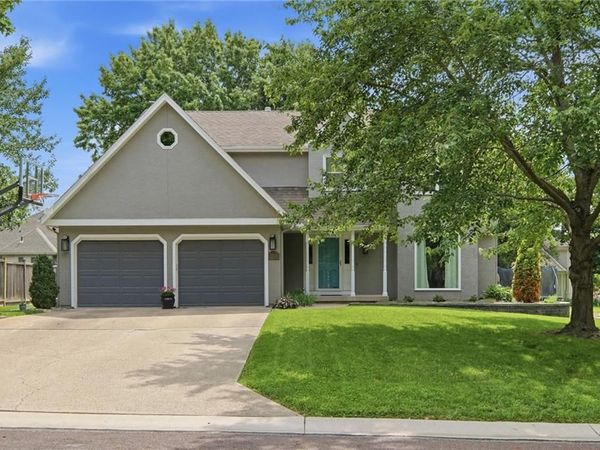 11705 Craig Street, Overland Park, KS 66210