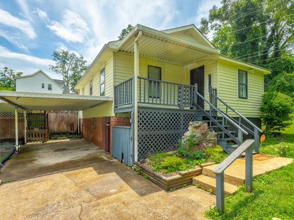 820 Mcroy Drive, Chattanooga, TN 37405