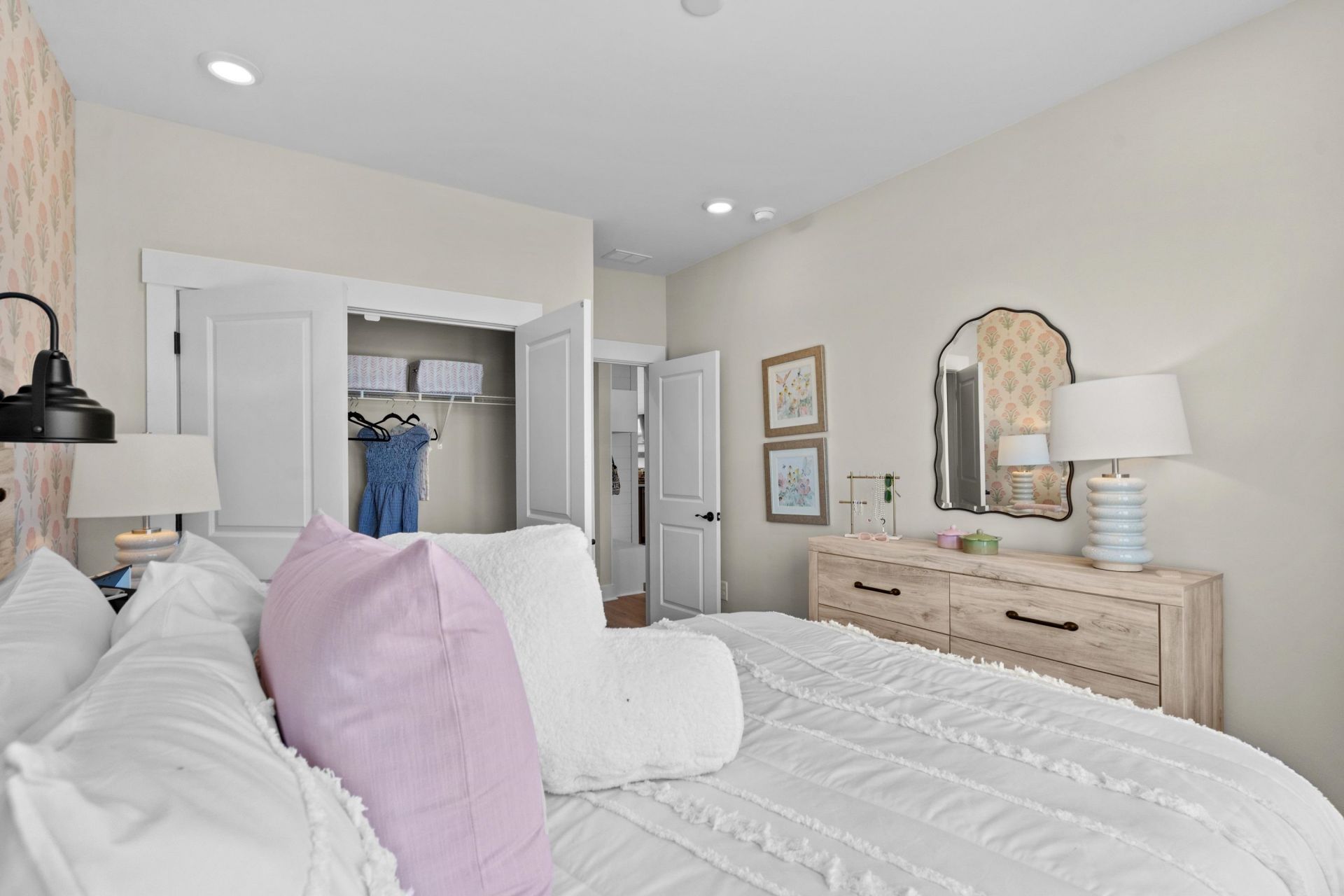 2736 Summer Breeze Ln Photo 29