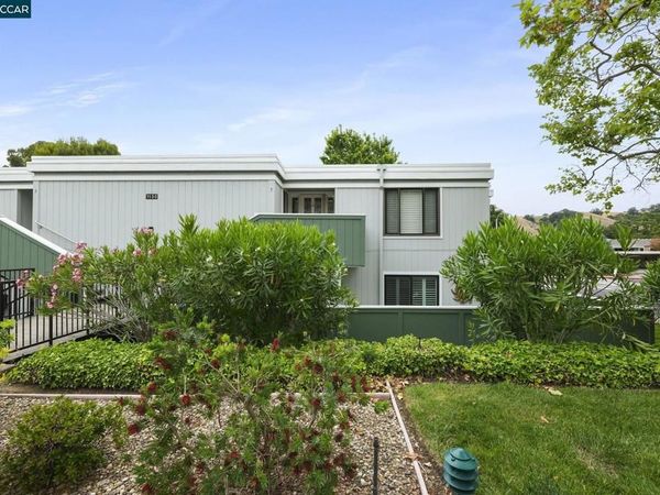 1100 Singingwood, Unit 8, Walnut Creek, CA 94595