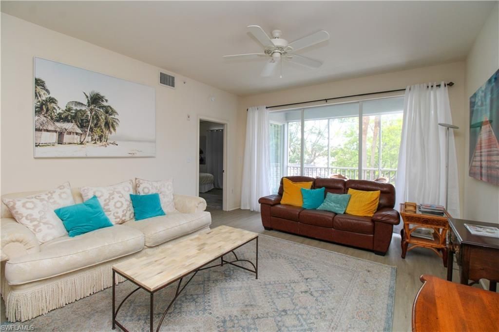 519 Roma Ct , Unit 3206, Naples, FL 34110 Photo