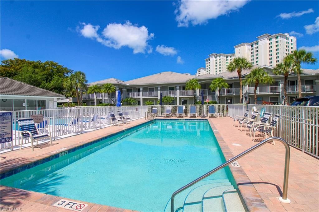 519 Roma Ct , Unit 3206, Naples, FL 34110 Photo