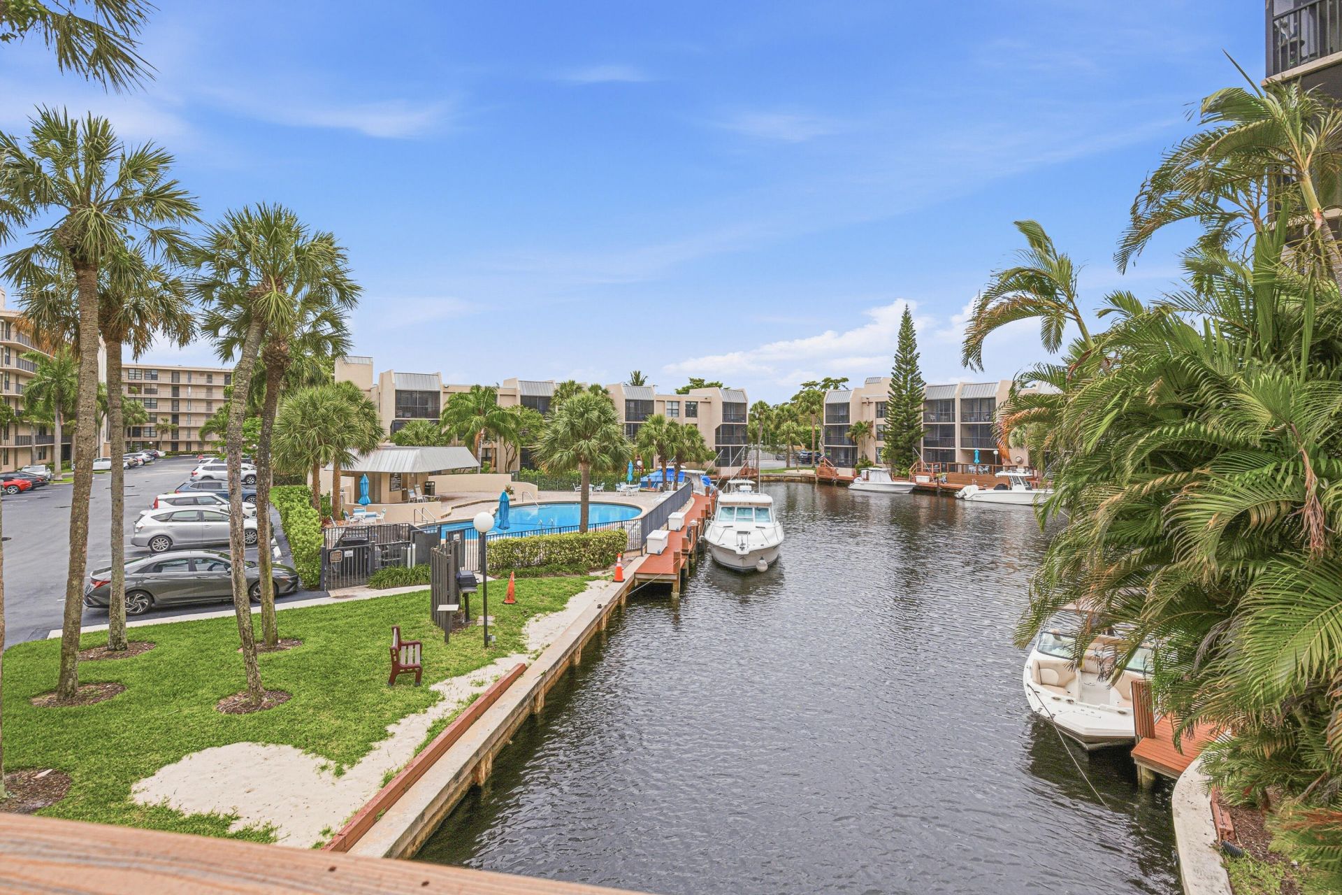 12 Royal Palm Way, Unit 6030, Boca Raton, FL 33432 Photo