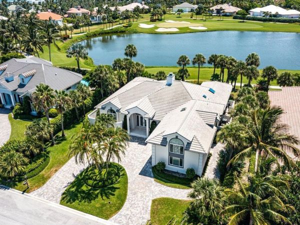 2925 SE Dune Drive, Hutchinson Island, FL 34996